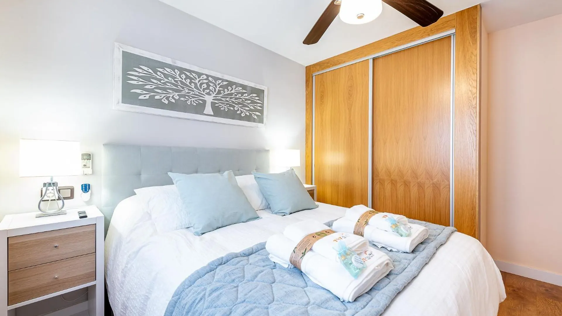 797 Holiday Rentals- Carrasco Beach 1 Τορρεμολίνος 0*,